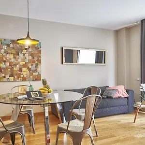 https://ainb-sagrada-familia-apartments.topbarcelonahotels.com